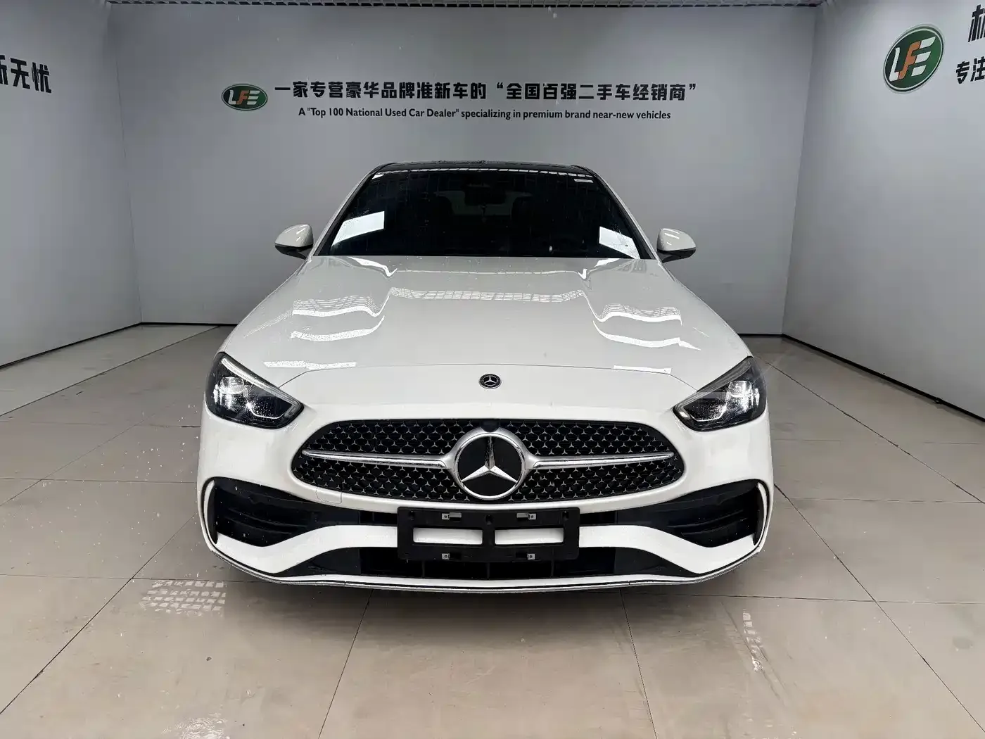 Mercedes-Benz Mercedes-Benz C-Class New Energy 2024 C 350 eL — Фото автомобиля 3