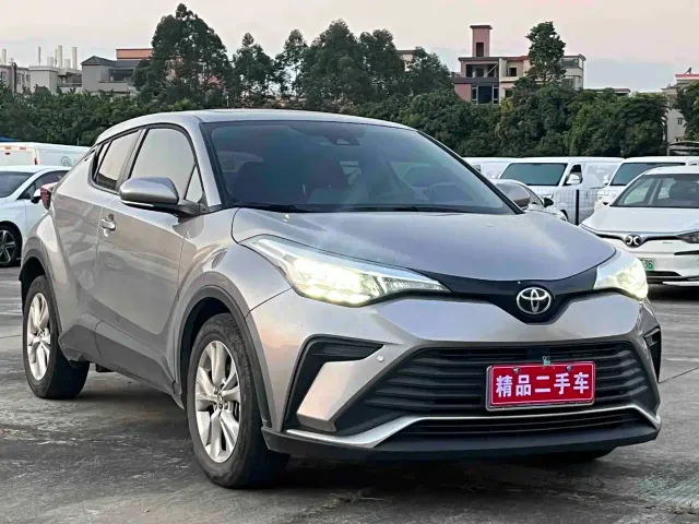 Toyota IZOA — Фото автомобиля 3
