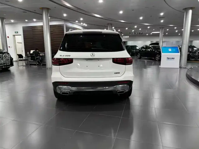 Mercedes-Benz GLB-Class — Фото автомобиля 4