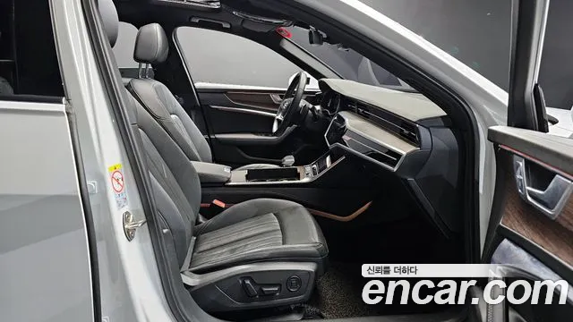 Audi A6 C8 — Фото автомобиля 10