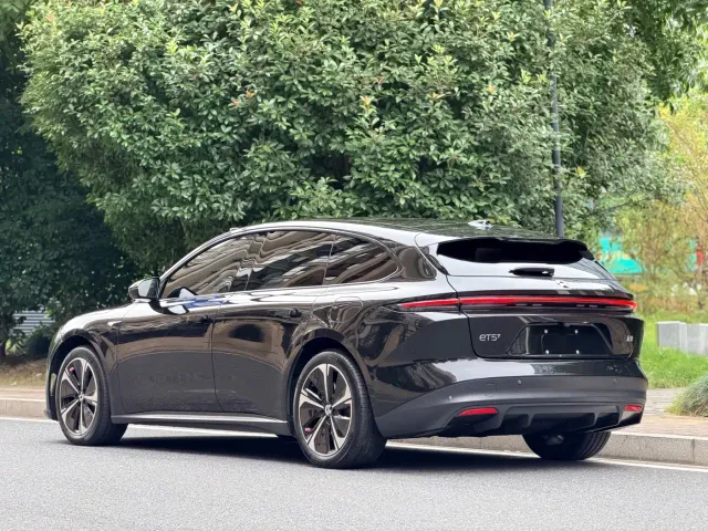 Nio ET5 Touring — Фото автомобиля 4