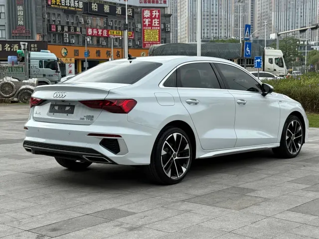Audi A3 — Фото автомобиля 9