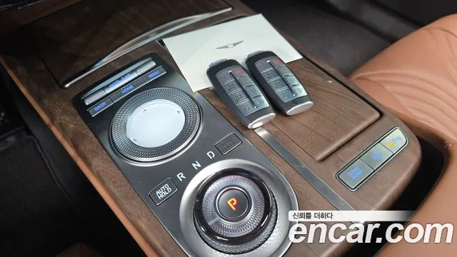 Genesis G80 RG3 — Фото автомобиля 12