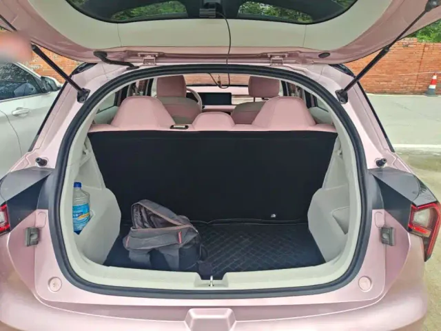 Geely Geometry E Firefly — Фото автомобиля 18