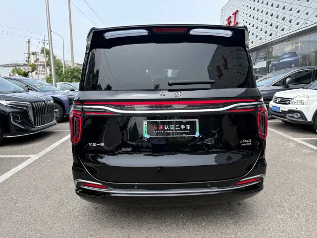 Hongqi HQ9 PHEV — Фото автомобиля 4