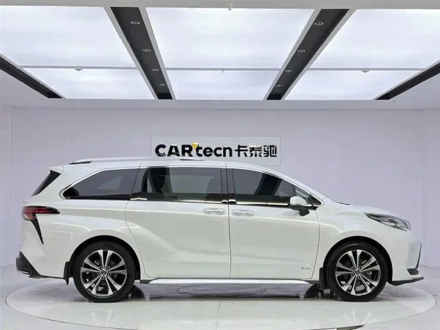 Toyota Granvia — Фото автомобиля 6