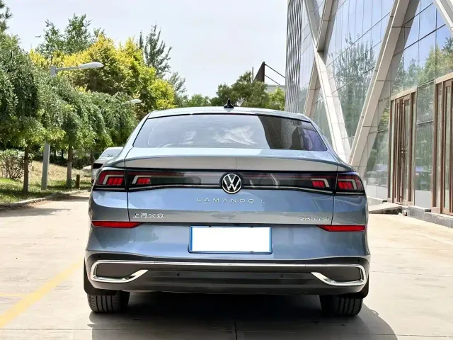 Volkswagen Lamando — Фото автомобиля 4