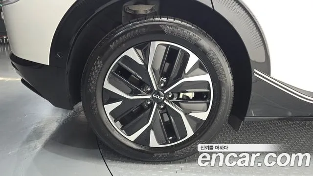 Kia EV6 — Фото автомобиля 5