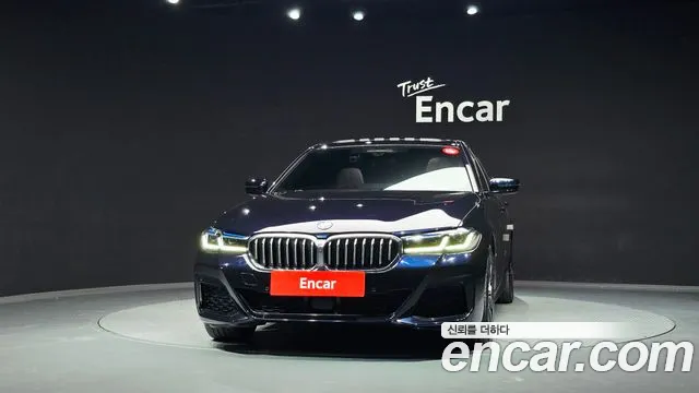 BMW 5 Series G30 — Фото автомобиля 3