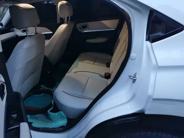 Honda e:NS1 — Фото автомобиля 18