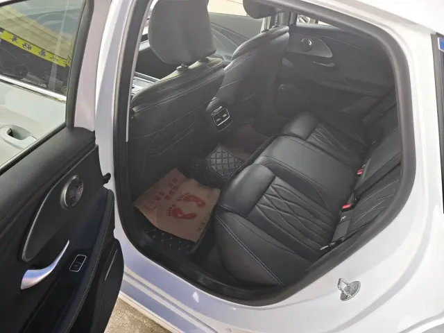 Chery Arrizo 8 — Фото автомобиля 11