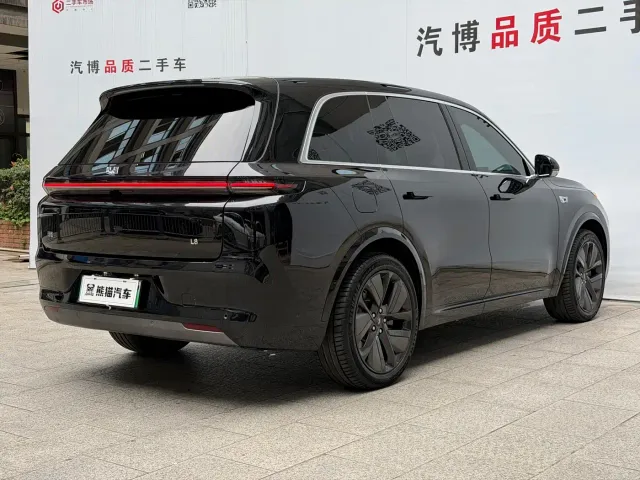 Li Auto L8 — Фото автомобиля 5