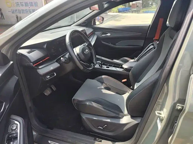 Geely Binrui — Фото автомобиля 15