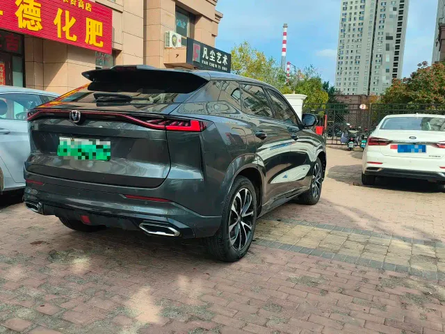 Changan UNI-Z — Фото автомобиля 9
