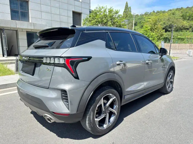 Lynk & Co 06 — Фото автомобиля 24