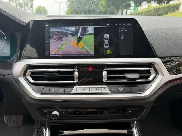 BMW 3 Series — Фото автомобиля 10