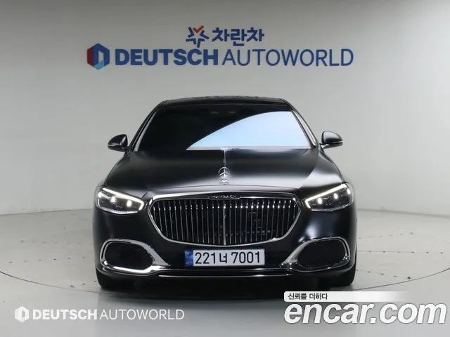Mercedes-Benz S-Class — Фото автомобиля 3