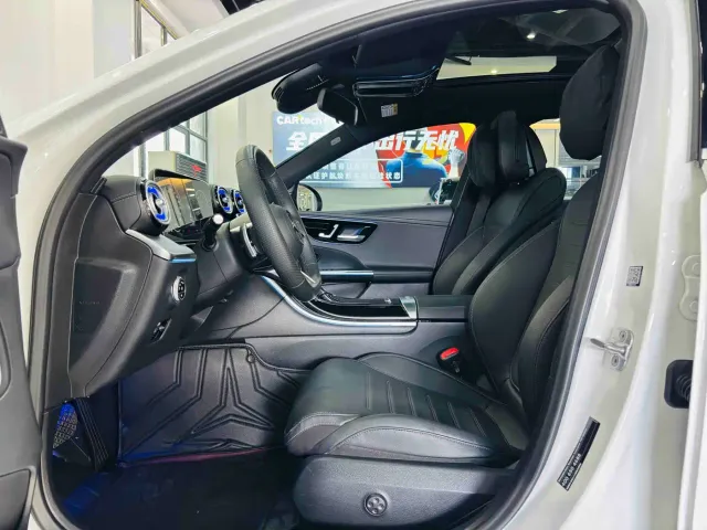 Mercedes-Benz C-Class — Фото автомобиля 12