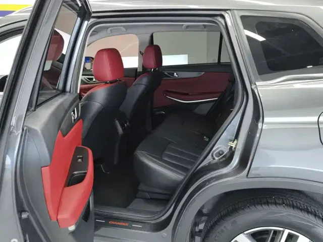 Changan CS75 — Фото автомобиля 11