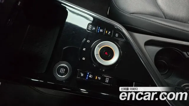Kia Niro The All New Niro Signature — Фото автомобиля 9