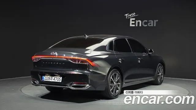 Hyundai Grandeur Новый Grandeur IG — Фото автомобиля 2