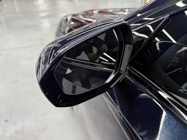 BMW 5 Series — Фото автомобиля 4