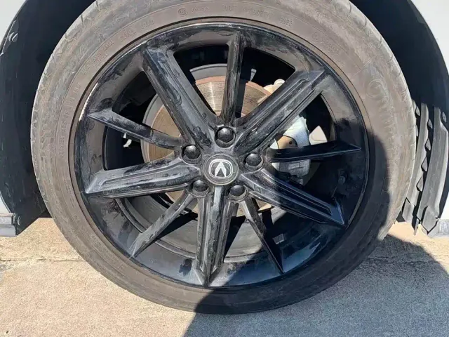 Changan Changan UNI-V 2022 1.5T Premium Model — Фото автомобиля 19