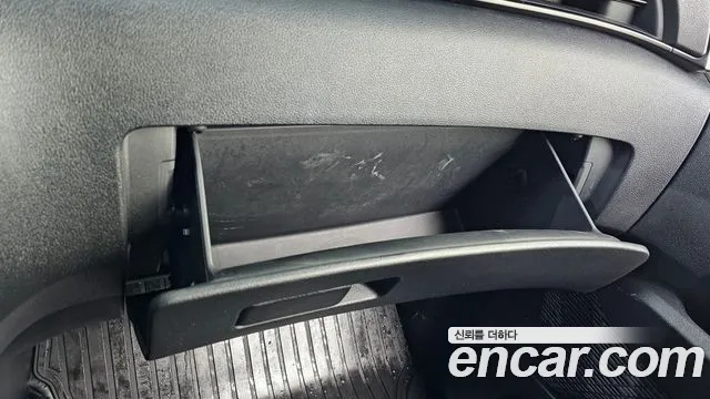 Hyundai Staria — Фото автомобиля 17