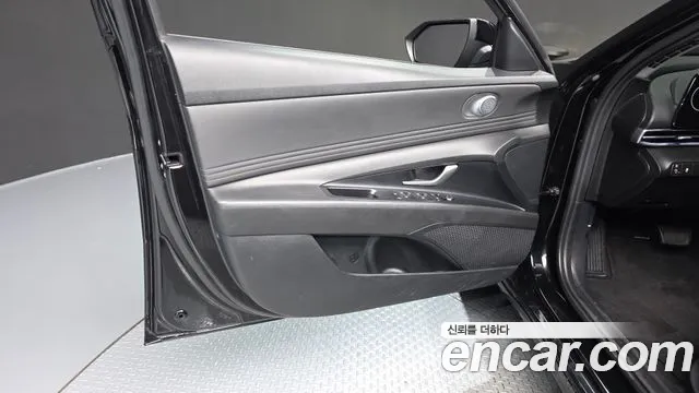 Hyundai Avante CN7 — Фото автомобиля 13