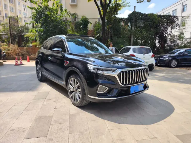 Hongqi HS5 — Фото автомобиля 3