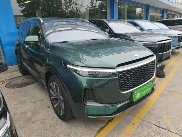 Li Auto ONE — Фото автомобиля 3