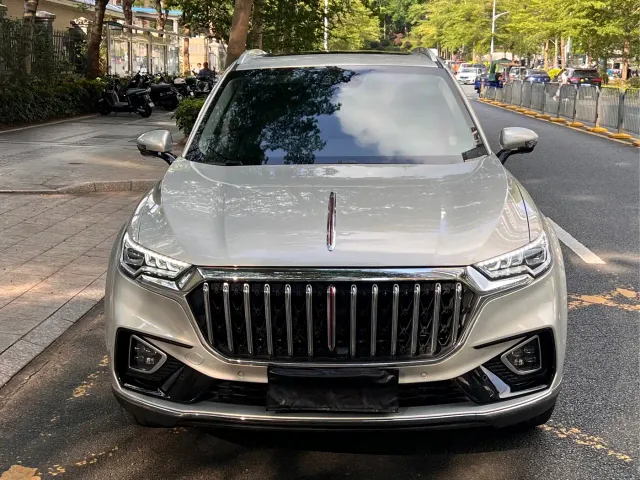 Hongqi HS5 — Фото автомобиля 2