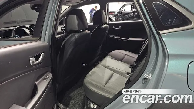 Hyundai Kona The New Hybrid — Фото автомобиля 17