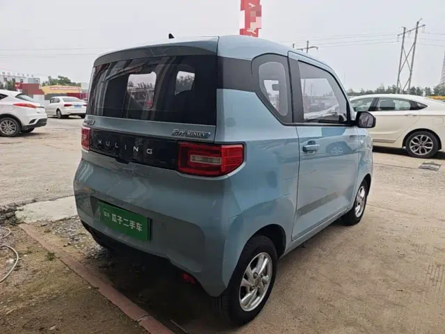 Wuling Hongguang Mini EV — Фото автомобиля 6