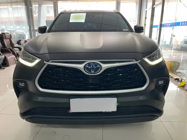 Toyota Highlander — Фото автомобиля 2