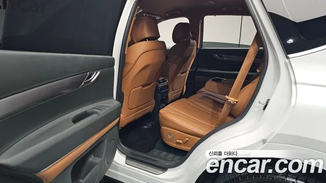 Genesis GV80 2.5T Бензин AWD — Фото автомобиля 10