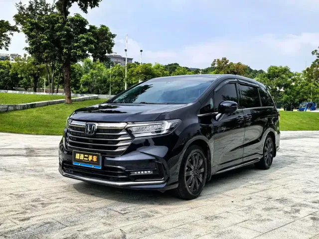 Фотография автомобиля — Honda Odyssey