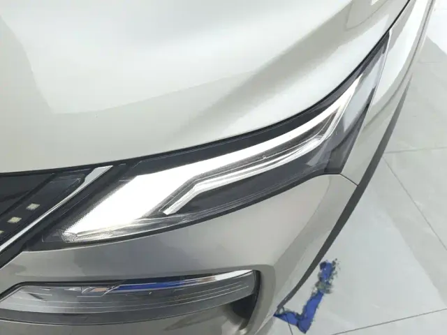 Nissan X-Trail — Фото автомобиля 5