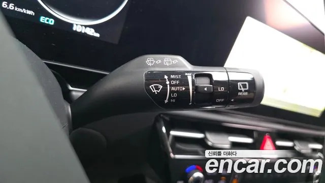 Kia Niro — Фото автомобиля 21