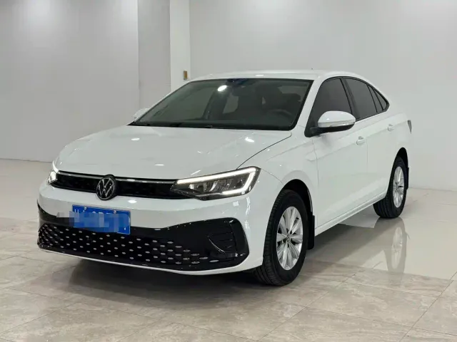 Фотография автомобиля — Volkswagen Lavida