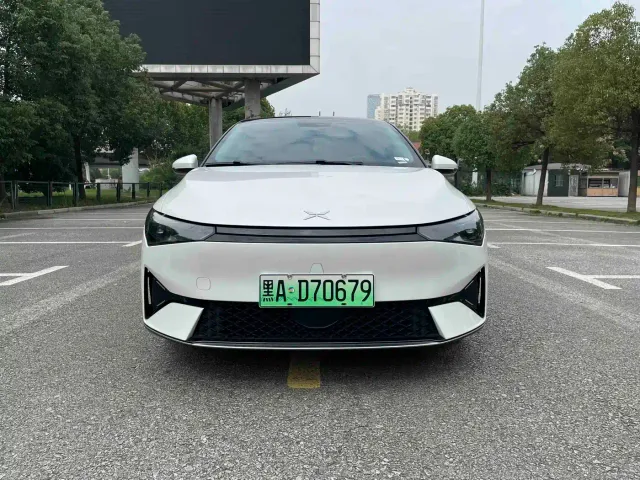 Xpeng P5 — Фото автомобиля 3
