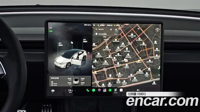 Tesla Model 3 — Фото автомобиля 21