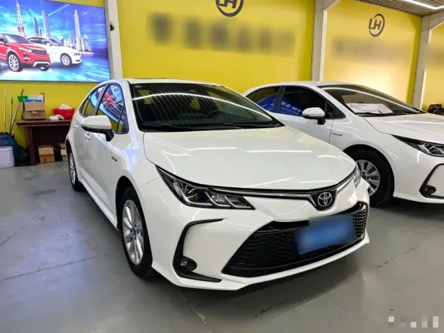 Toyota Corolla — Фото автомобиля 3