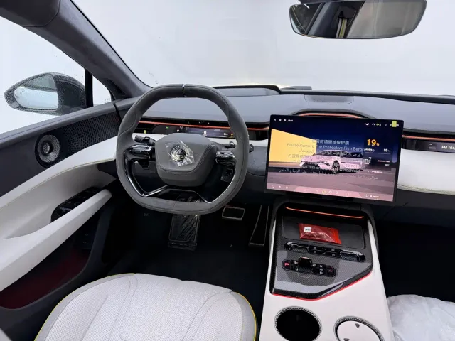 Lotus Emeya — Фото автомобиля 14