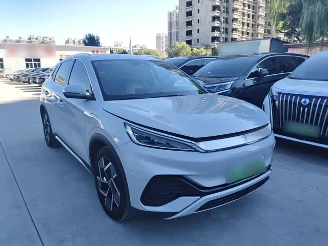BYD Yuan PLUS — Фото автомобиля 3