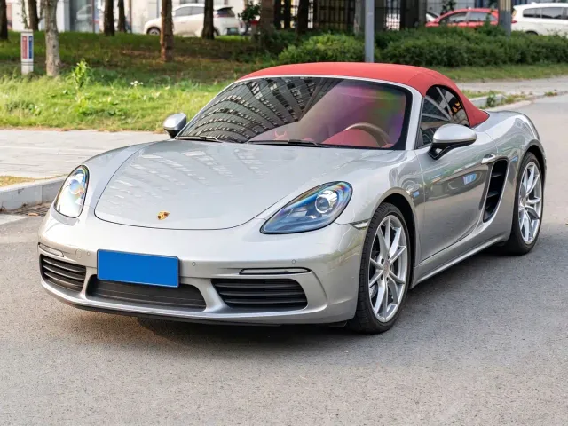 Фотография автомобиля — Porsche 718