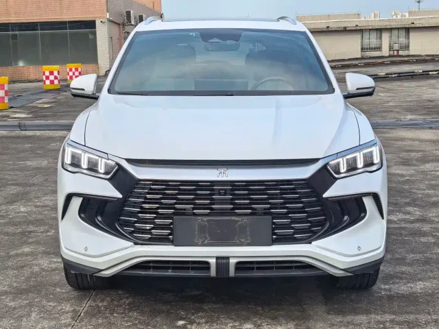 BYD Song Pro — Фото автомобиля 5