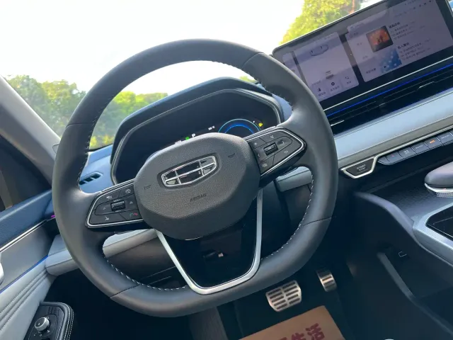Geely Xingrui — Фото автомобиля 16