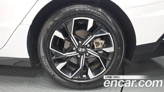Hyundai Sonata — Фото автомобиля 6