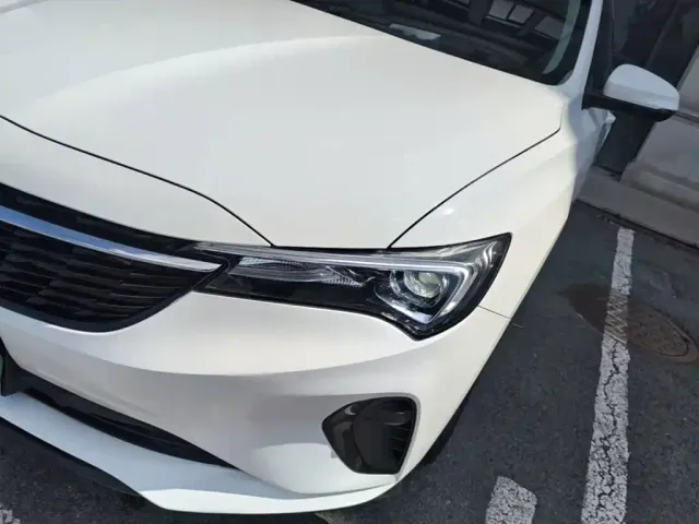 Buick Verano — Фото автомобиля 23